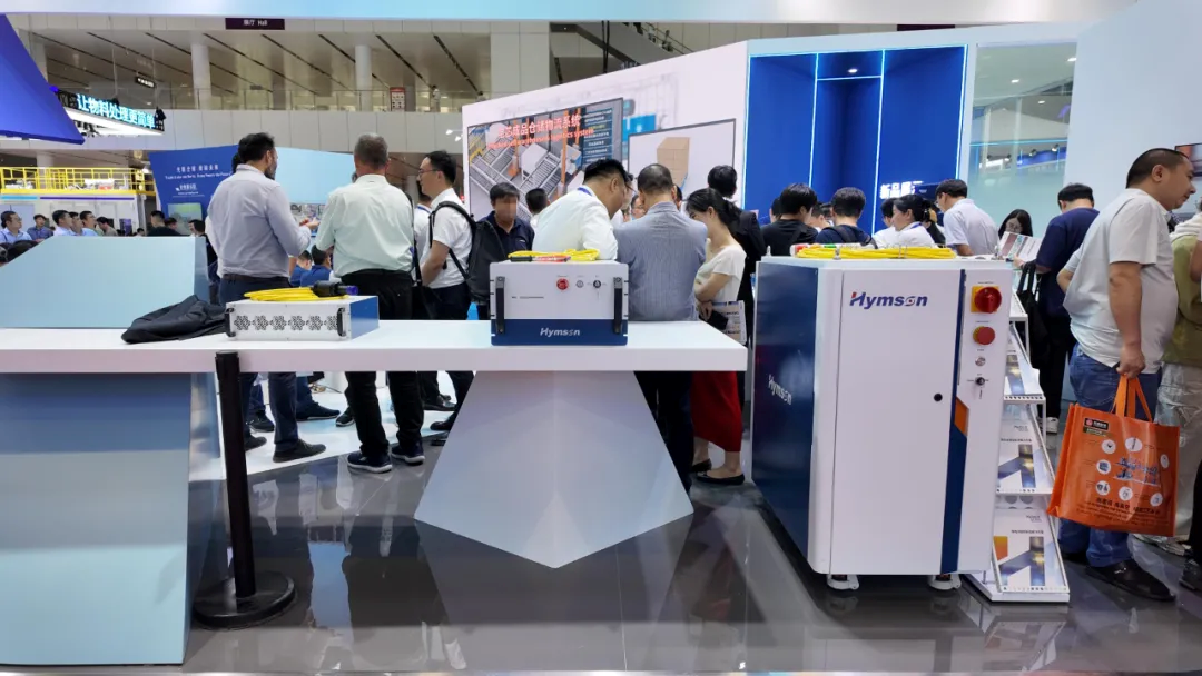 針對鋰電制造各環(huán)節(jié)的痛點(diǎn)，海目星展示了覆蓋全流程的先進(jìn)技術(shù)解決方案