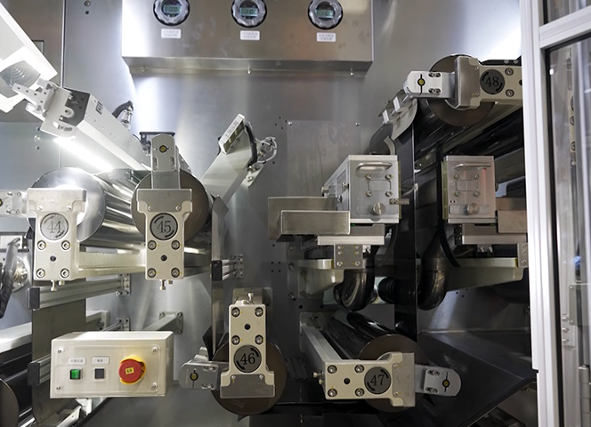 高速激光S型模切機