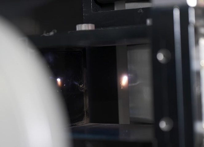 高速激光S型模切機